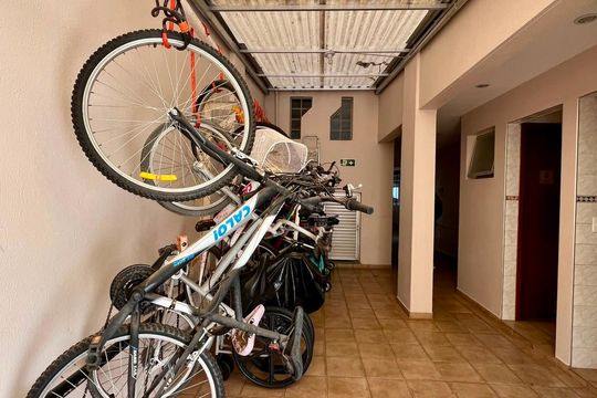 Área comum - Bicicletário de apartamento para alugar com 3 quartos, 93m² em São Bernardo, Campinas