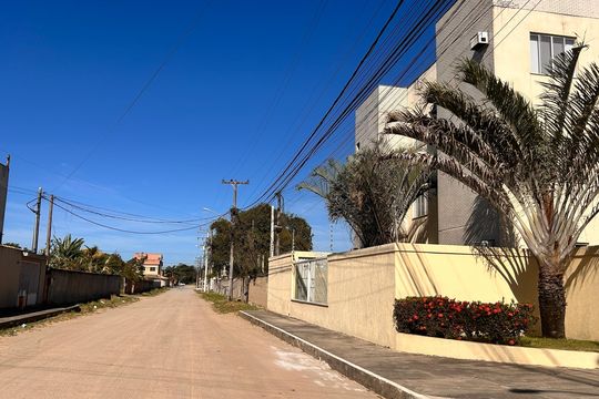 Apartamento para alugar com 2 quartos, 60m² em Mariléa Chácara, Rio das Ostras