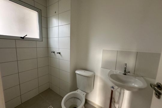 Banheiro da Suíte de apartamento à venda com 3 quartos, 298m² em Jardim Maria Helena, Barueri