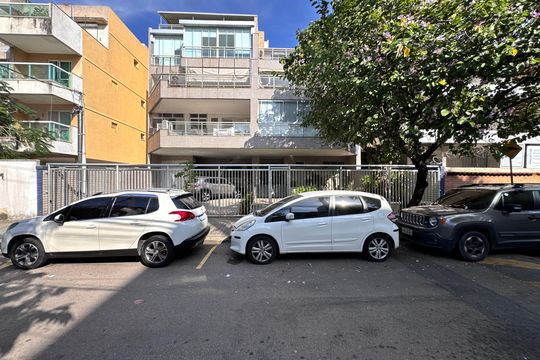 Fachada de apartamento para alugar com 3 quartos, 254m² em Recreio dos Bandeirantes, Rio de Janeiro