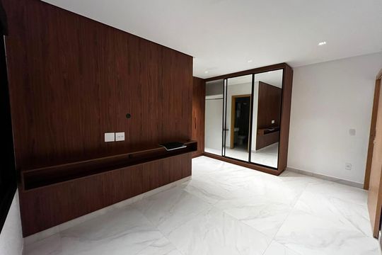 Apartamento para alugar com 3 quartos, 80m² em Setor Marista, Goiânia