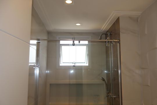 Banheiro de apartamento para alugar com 3 quartos, 85m² em Vila Ema, São Paulo