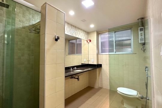 Apartamento para alugar com 4 quartos, 188m² em Copacabana, Rio de Janeiro