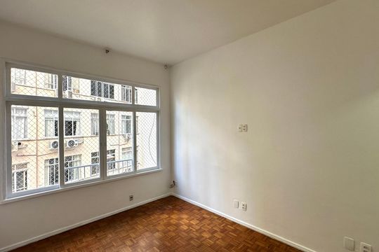 Apartamento para alugar com 4 quartos, 188m² em Copacabana, Rio de Janeiro
