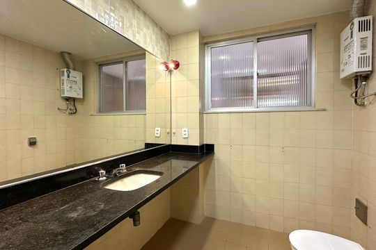 Apartamento para alugar com 4 quartos, 188m² em Copacabana, Rio de Janeiro