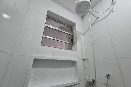 Banheiro de casa à venda com 5 quartos, 110m² em Conjunto Residencial Jardim Canaa, São Paulo