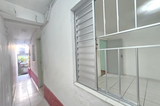 Área externa de casa à venda com 5 quartos, 110m² em Conjunto Residencial Jardim Canaa, São Paulo