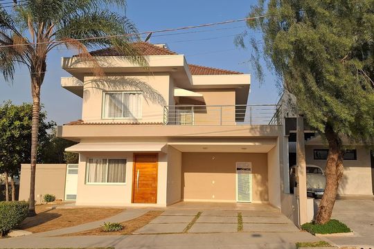 Fachada de casa de condomínio à venda com 4 quartos, 332m² em Residencial Real Park Sumaré, Sumaré
