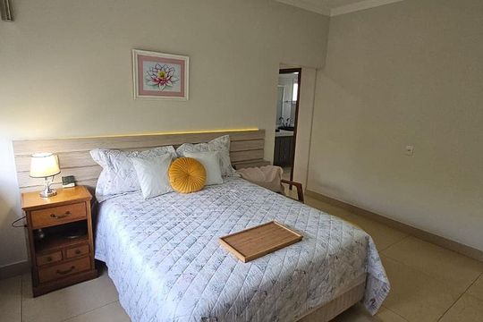 Quarto de casa de condomínio à venda com 4 quartos, 332m² em Residencial Real Park Sumaré, Sumaré