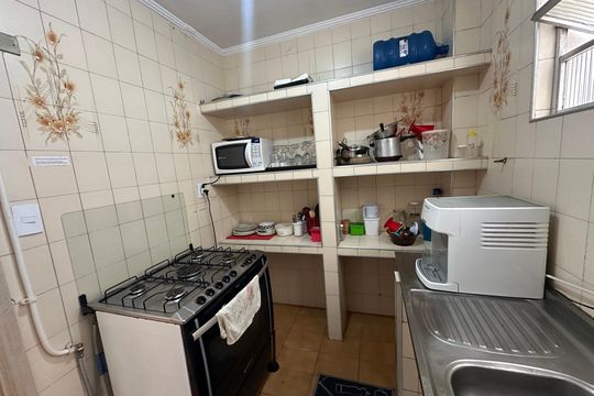 Cozinha de apartamento para alugar com 1 quarto, 94m² em Jardim Independencia, São Vicente