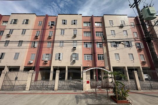 Fachada do Prédio de apartamento para alugar com 1 quarto, 94m² em Jardim Independencia, São Vicente