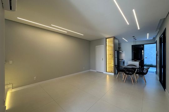 Casa à venda com 3 quartos, 138m² em Votupoca, Barueri