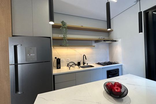 Cozinha de casa à venda com 3 quartos, 138m² em Votupoca, Barueri