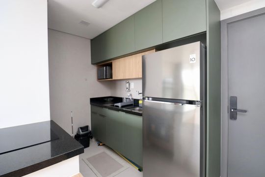 Cozinha de apartamento para alugar com 2 quartos, 68m² em Jaguaribe, Salvador