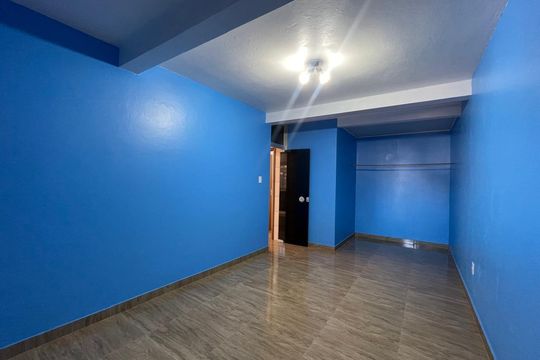 Quarto de casa para alugar com 1 quarto, 70m² em Scharlau, São Leopoldo