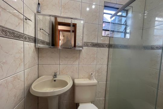 Casa para alugar com 1 quarto, 70m² em Scharlau, São Leopoldo