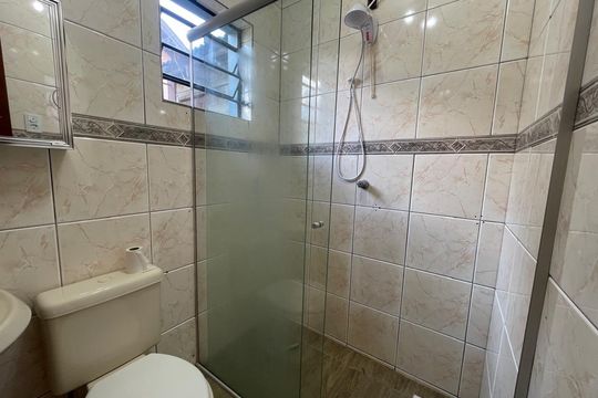 Banheiro de casa para alugar com 1 quarto, 70m² em Scharlau, São Leopoldo