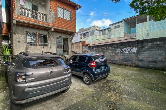Casa para alugar com 4 quartos, 250m² em Jardim Nordeste, São Paulo