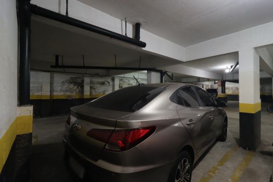 Garagem de apartamento à venda com 2 quartos, 69m² em Vila Vilma, Santo André