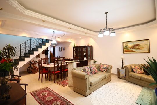 Sala de casa para alugar com 3 quartos, 350m² em Cidade São Francisco, São Paulo