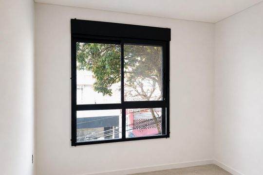 Quarto de apartamento à venda com 1 quarto, 70m² em Santo Antônio, Belo Horizonte