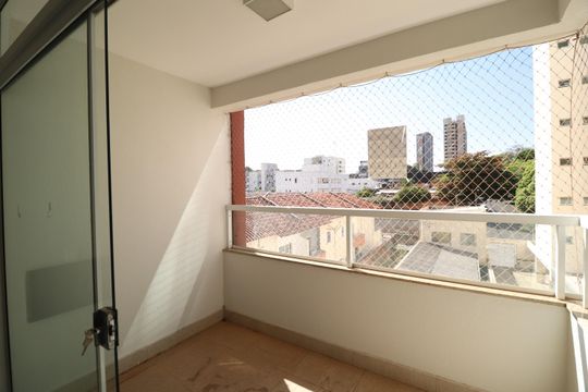 Sacada de apartamento para alugar com 2 quartos, 74m² em Patrimônio, Uberlândia