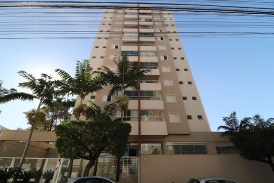 Fachada de apartamento para alugar com 2 quartos, 74m² em Patrimônio, Uberlândia
