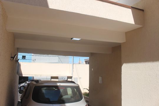 Garagem de casa à venda com 2 quartos, 105m² em Santa Maria, São Caetano do Sul