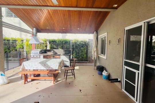Casa de Condomínio à venda com 3 quartos, 265m² em Parque Taquaral, Campinas