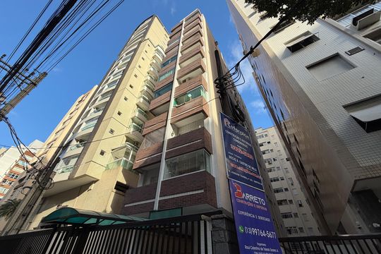 Fachada de apartamento para alugar com 1 quarto, 70m² em Gonzaga, Santos