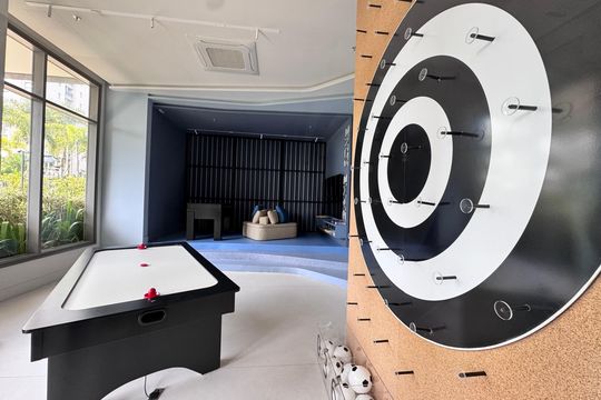 Área comum de apartamento para alugar com 3 quartos, 205m² em Barra da Tijuca, Rio de Janeiro