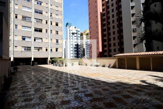 Área comum de apartamento para alugar com 3 quartos, 115m² em Centro, Belo Horizonte