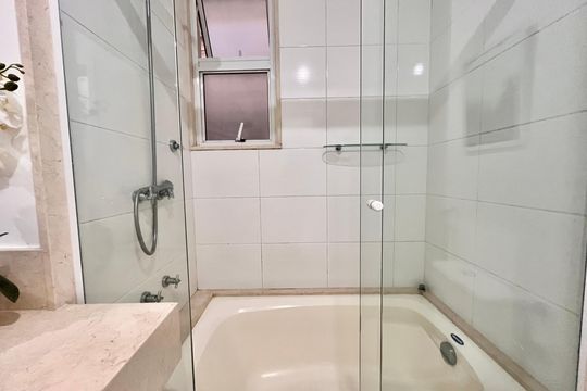 Apartamento para alugar com 1 quarto, 40m² em Leme, Rio de Janeiro