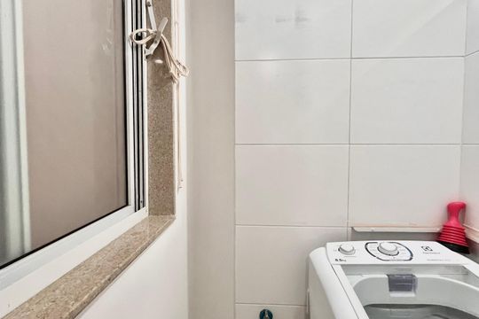 Apartamento para alugar com 1 quarto, 40m² em Leme, Rio de Janeiro