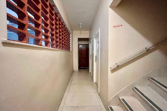 Apartamento para alugar com 1 quarto, 40m² em Leme, Rio de Janeiro
