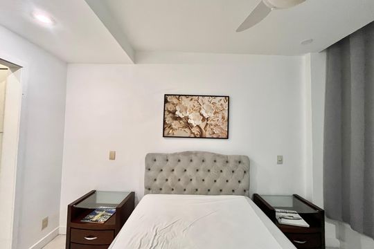 Apartamento para alugar com 1 quarto, 40m² em Leme, Rio de Janeiro