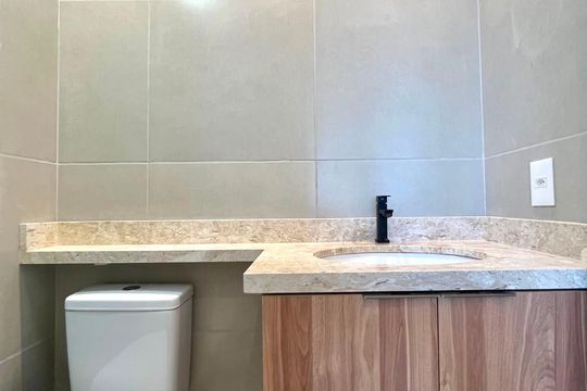 Banheiro de apartamento para alugar com 2 quartos, 66m² em Bonfim, Campinas