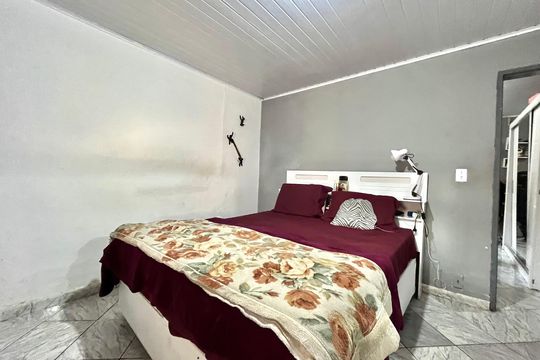 Quarto  de casa à venda com 2 quartos, 150m² em Parque Jabaquara, São Paulo