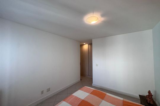 Suíte de apartamento à venda com 2 quartos, 95m² em Recreio dos Bandeirantes, Rio de Janeiro