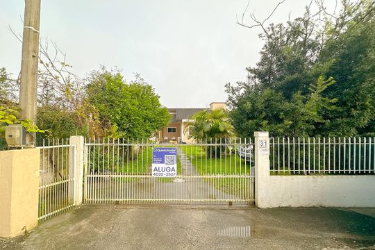 Fachada de casa para alugar com 3 quartos, 100m² em Ingleses Norte, Florianópolis