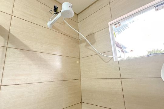 Banheiro da Suíte de casa para alugar com 3 quartos, 100m² em Ingleses Norte, Florianópolis