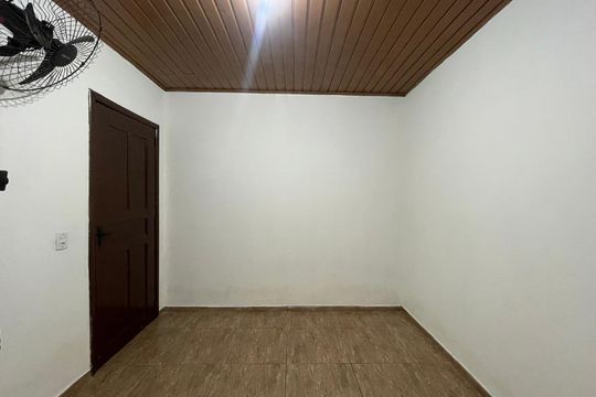 Casa à venda com 7 quartos, 210m² em Vicentina, São Leopoldo