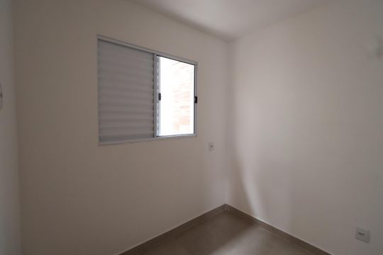 Quarto 1 de apartamento para alugar com 2 quartos, 50m² em Vila Esperança, São Paulo