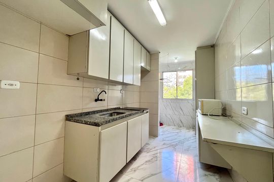Cozinha de apartamento para alugar com 2 quartos, 56m² em Parque Jabaquara, São Paulo