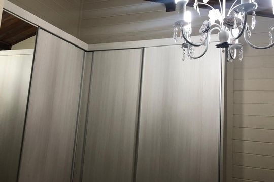 Quarto de apartamento para alugar com 2 quartos, 256m² em Terras do Madeira, Carapicuíba