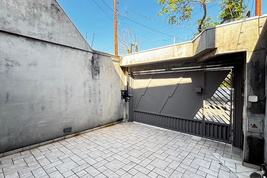 Garagem de casa para alugar com 3 quartos, 356m² em Vila Eldizia, Santo André
