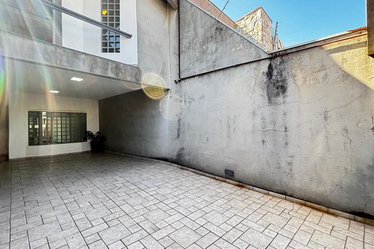 Garagem de casa para alugar com 3 quartos, 356m² em Vila Eldizia, Santo André