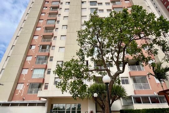 Fachada do bloco de apartamento para alugar com 3 quartos, 80m² em Ponte Preta, Campinas