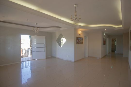 Casa à venda com 4 quartos, 300m² em Setor Habitacional Vicente Pires, Brasília