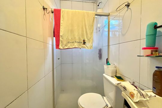 Banheiro da Suíte de casa à venda com 3 quartos, 100m² em Vila Fachini, São Paulo